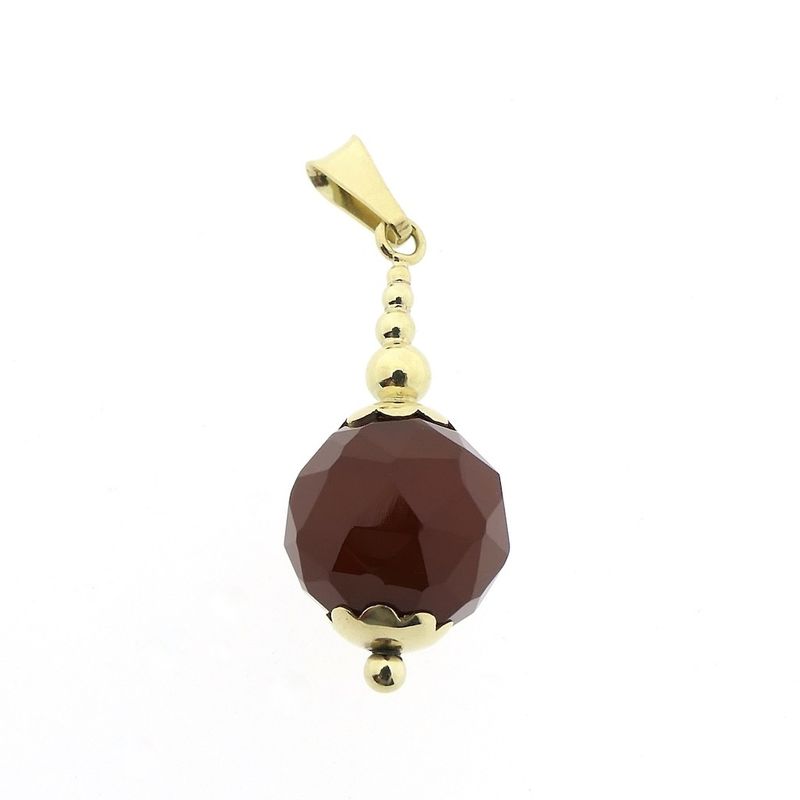 Image 1 of Vintage gold pendant with garnet
