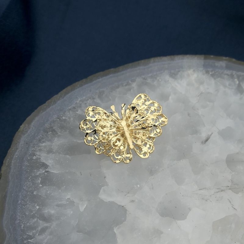 Image 6 of Gold pendant of a butterfly