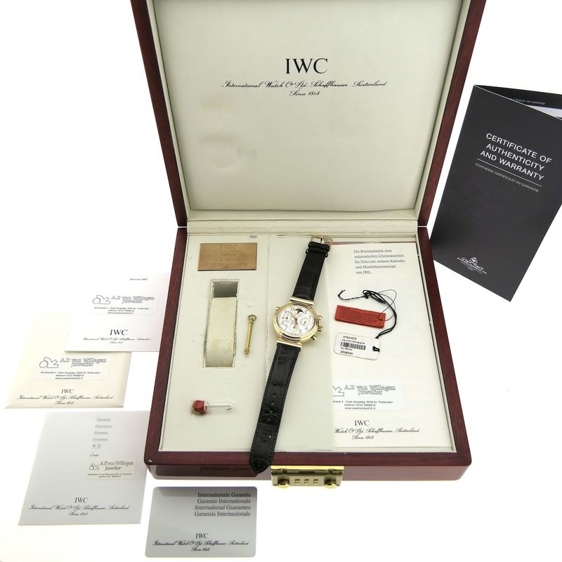 Image 4 of IWC Da Vinci Perpetual Calendar Rattrapante Chronograph IW3754-003; 18k rose gold men's watch