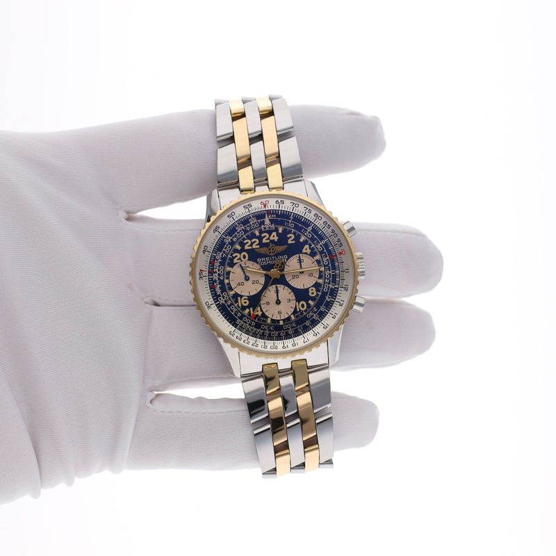 Image 18 of Breitling Navitimer Cosmonaute D12022; Vintage Men’s Watch in Full Set