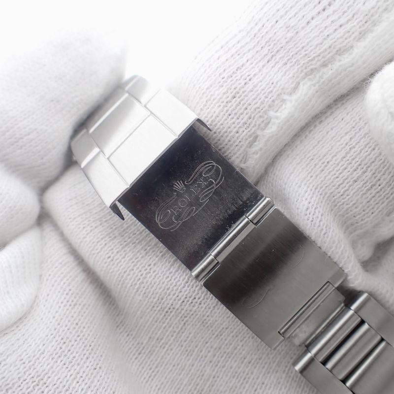 Image 10 of Rolex Submariner 16610; Men's diving watch