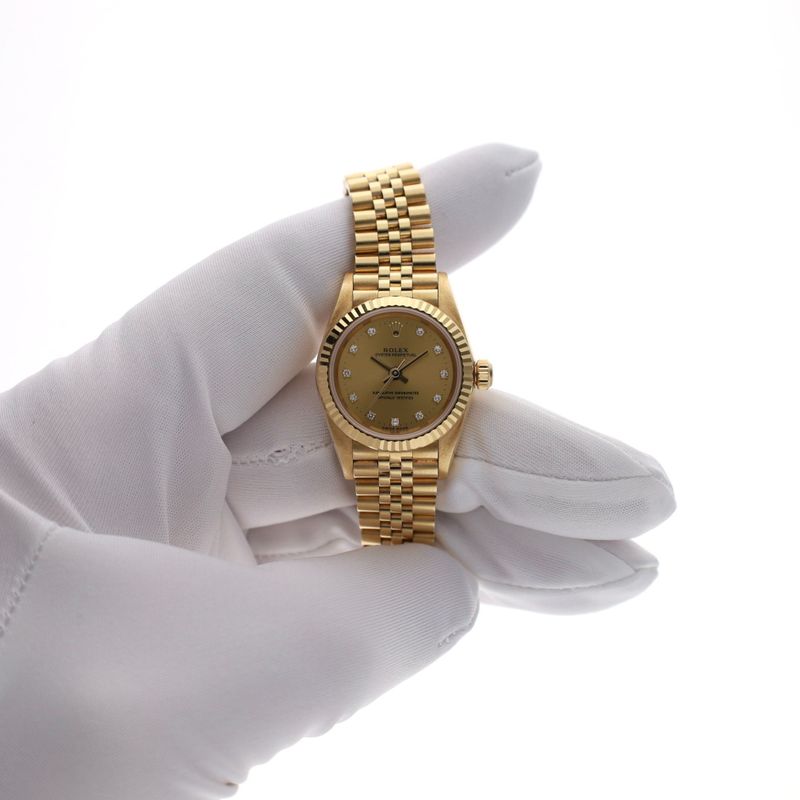 Image 8 of Rolex Oyster Perpetual 26mm 76198; 18ct. Yellow Gold Ladies Watch