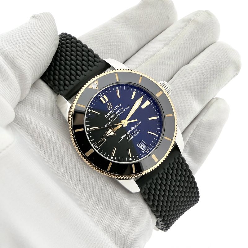 Image 9 of Breitling Superocean Heritage B20 42mm UB2010; Automatic men's watch