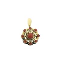 Gold pendant with red coral | Vintage