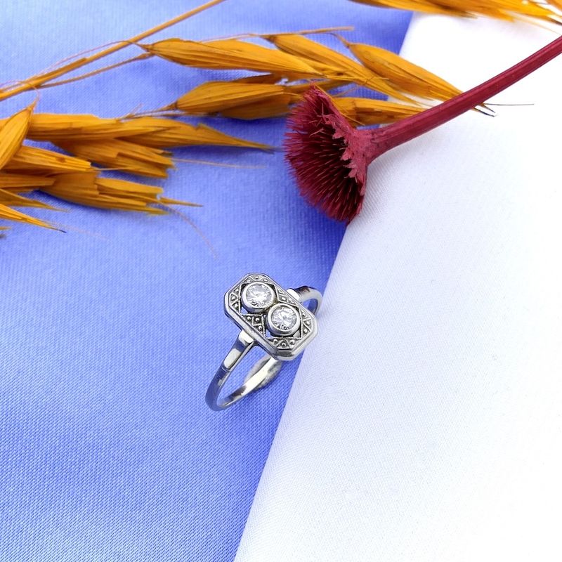 Image 2 of 18-karat white gold art deco ring with diamonds | 0.22 ct.