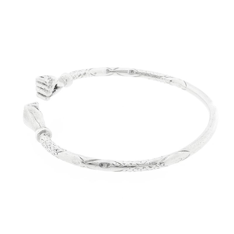 Image 7 of Silver clamp bracelet from Trinidad | Ø 69 mm