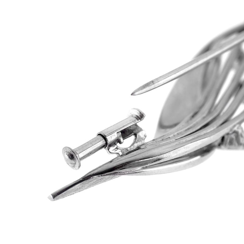 Image 5 of White gold brooch with diamonds; 0.30 ct.