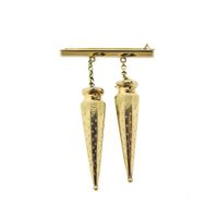 Gold brooch with knitting caps