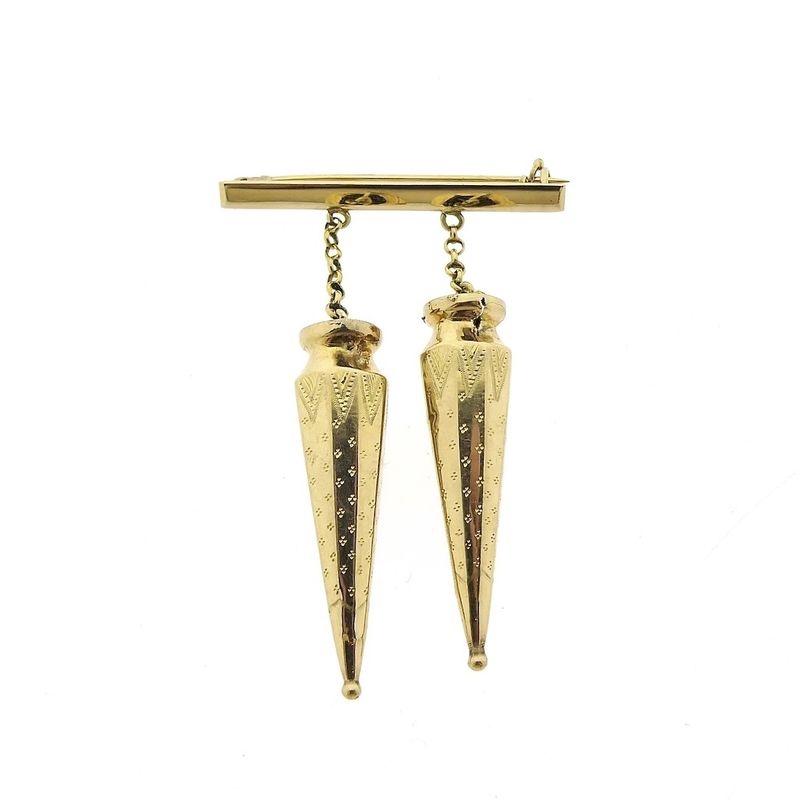 Image 1 of Gold brooch with knitting caps