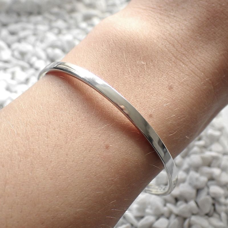 Image 4 of Silver subtle slave bracelet | Ø 60 mm