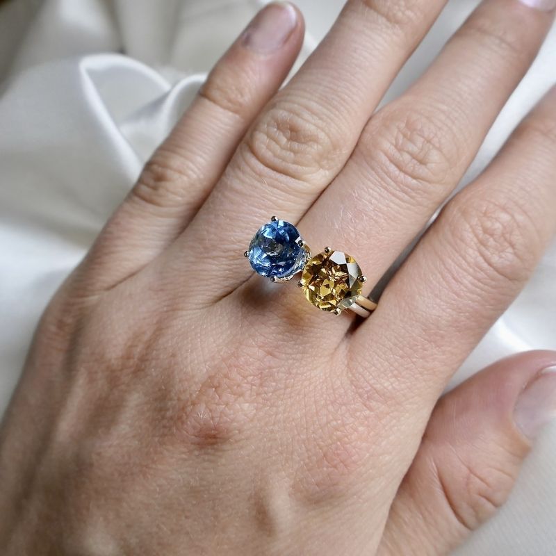 Image 8 of White gold solitaire ring with topaz