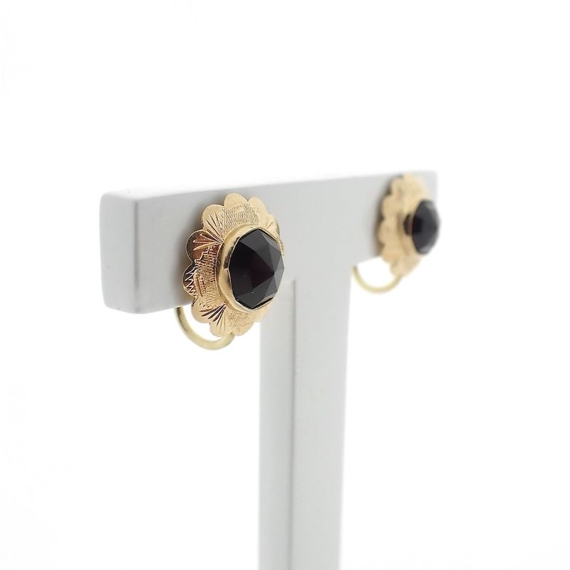 Image 3 of Gold clip-on earrings with garnet | Vintage