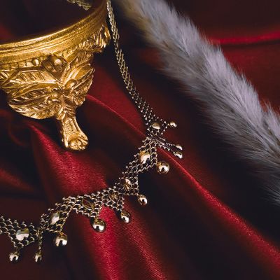 Golden fantasy link necklace Image 2 of Golden fantasy link necklace