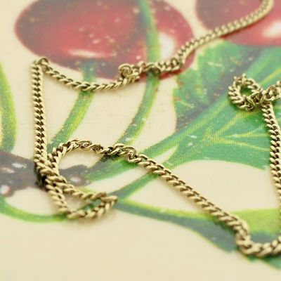 Image 2 of Gold thin gourmet link chain | 48.5 cm