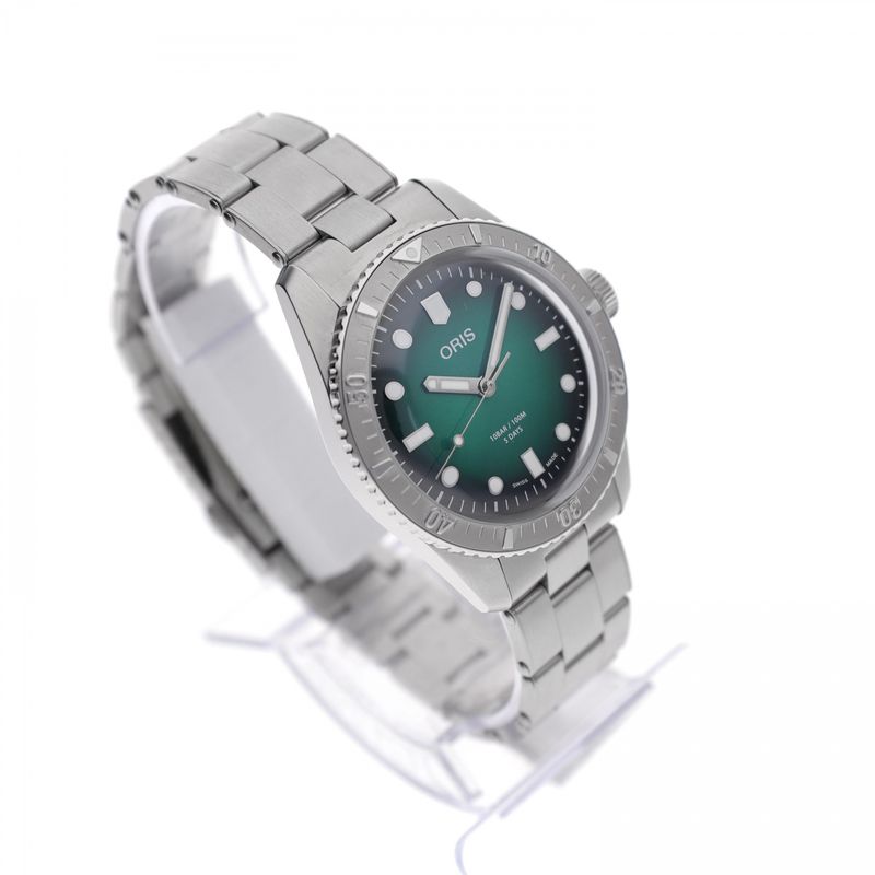 Image 3 of Oris Divers Sixty-Five '5-Days' Cal. 400 Automatic Watch