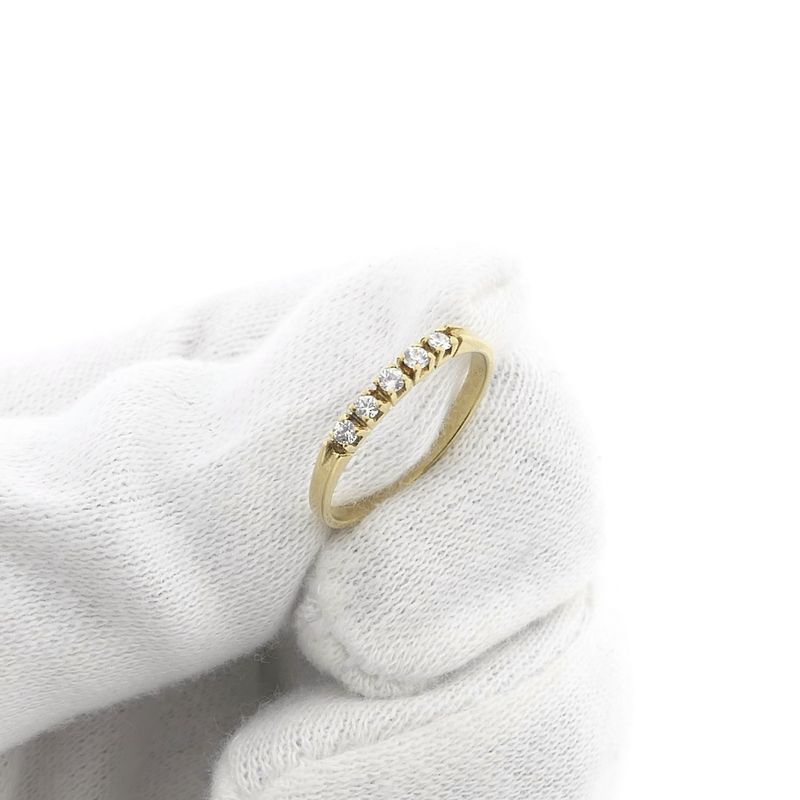 Image 9 of Gold ring with zirconia