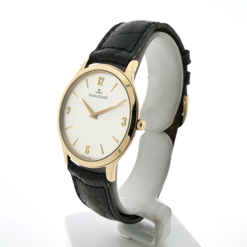 Image 2 of Jaeger-LeCoultre Master 'Ultra Thin' 18k gold men's watch