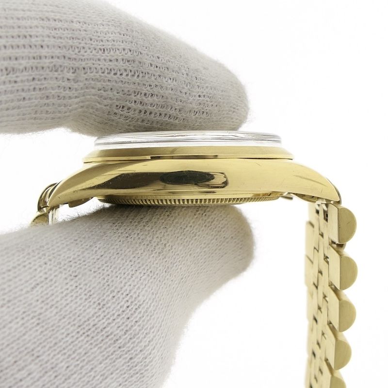 Image 13 of Rolex Datejust 1600; Vintage 18k Gold Men's Watch