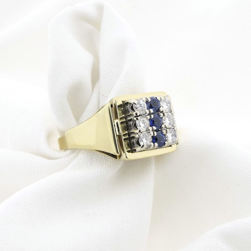 Image 8 of Gold men's ring with diamond and sapphire