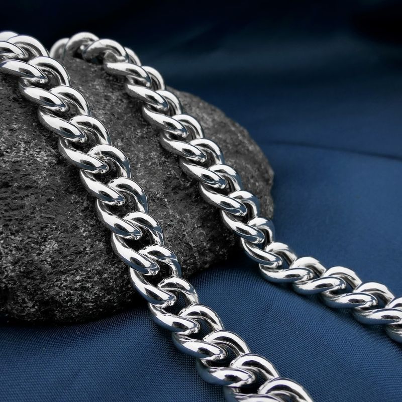 Image 2 of Silver gourmet link necklace | 43 cm