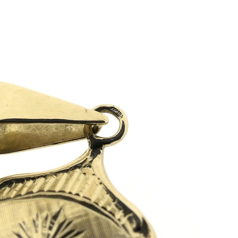 Image 5 of Vintage gold pendant with garnet.