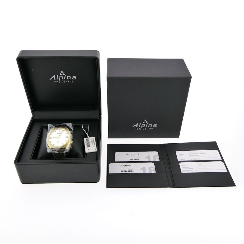 Image 4 of Alpina Startimer Pilot Heritage; Limited edition men's watch