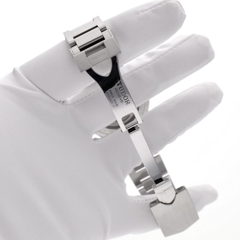 Image 17 of Tudor North Flag 91210N; Automatic men's watch