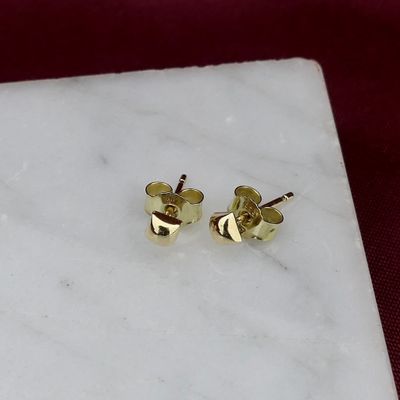 Image 2 of Gold square stud earrings