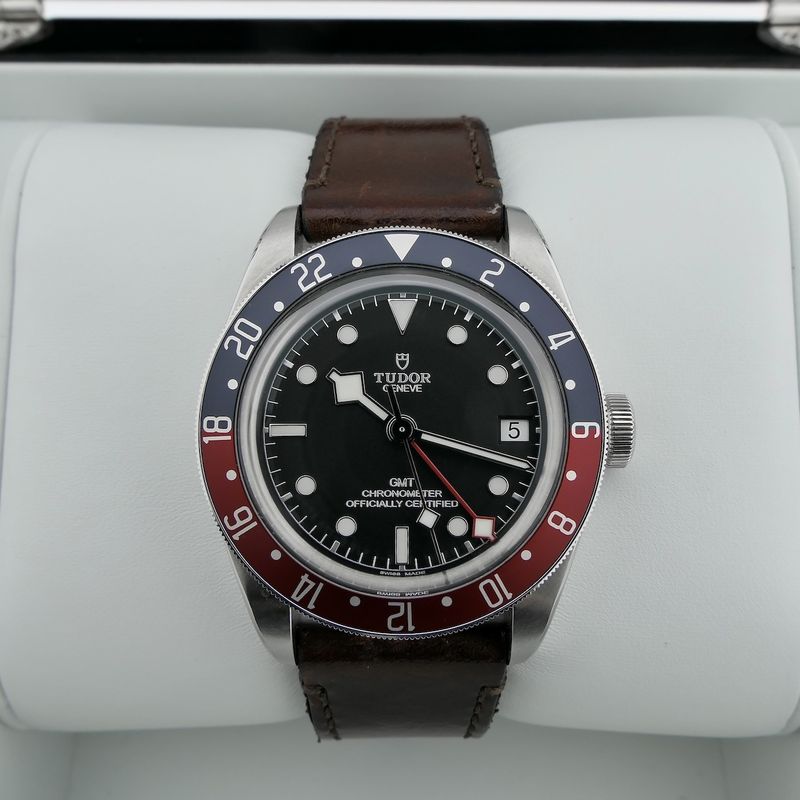 Image 18 of Tudor Black Bay GMT M79830RB; Automatic men's watch