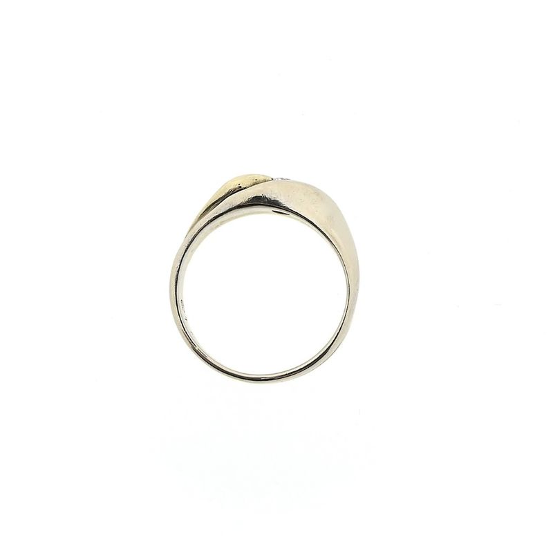 Image 8 of Two-tone gold solitaire ring with diamond