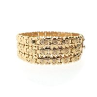 Vintage gold wide floral link bracelet