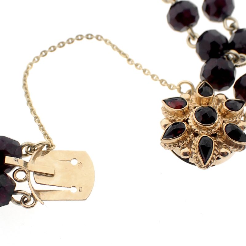 Image 9 of Antique garnet bracelet with gold decorative clasp