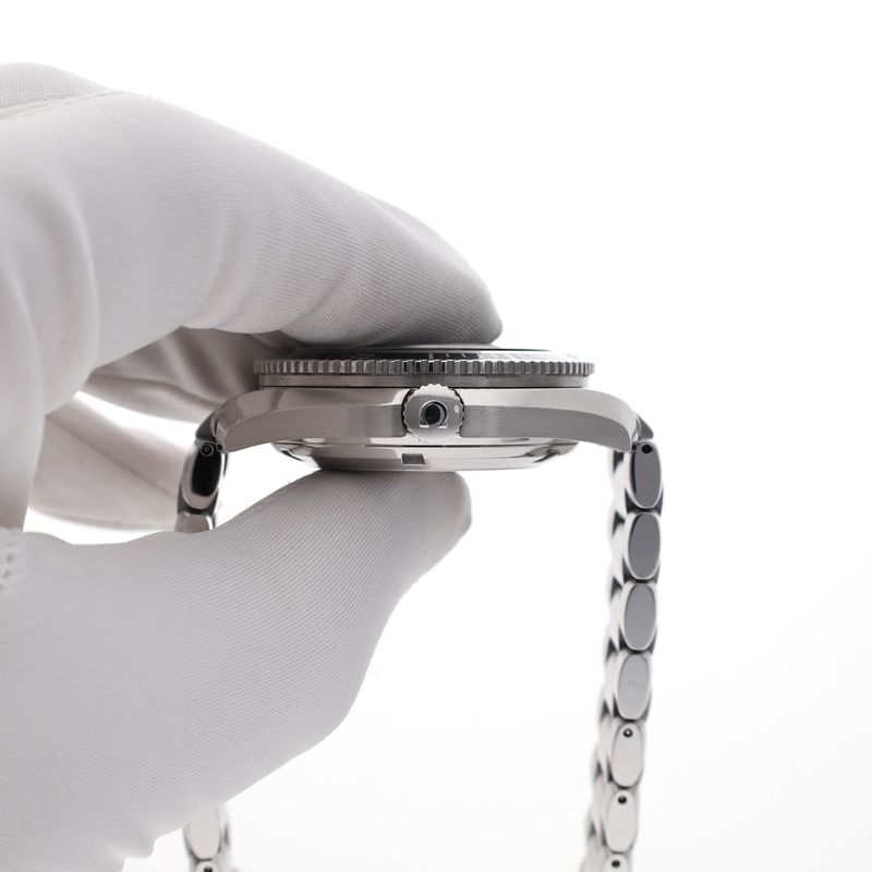 Image 5 of Omega Seamaster Planet Ocean 42mm 2201.50.00; Automatic men's diving watch