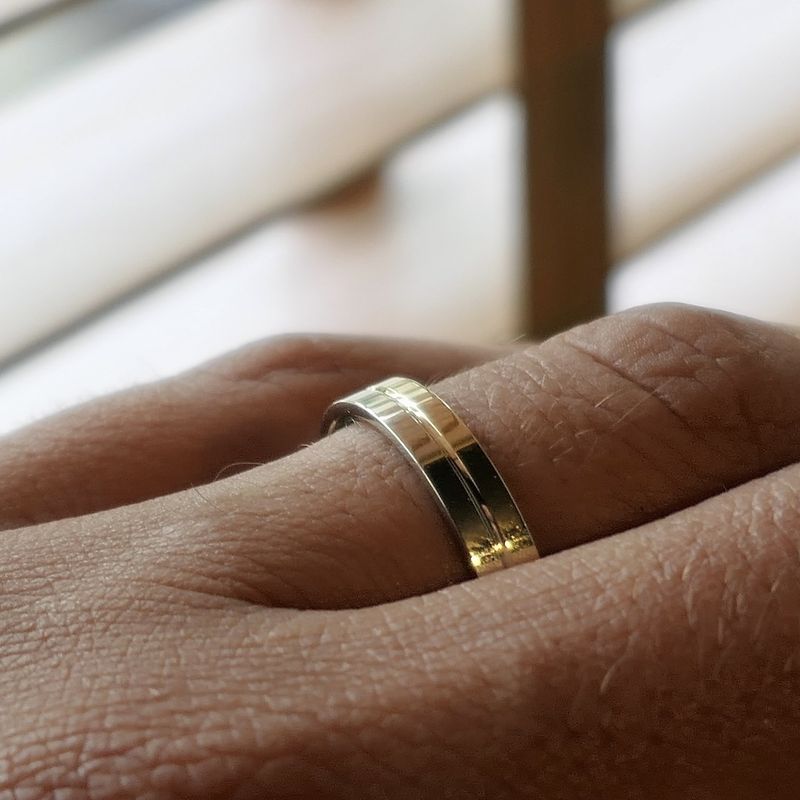 Image 2 of Two-tone gold (wedding) ring