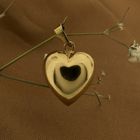 Image 2 of Gold pendant of a heart