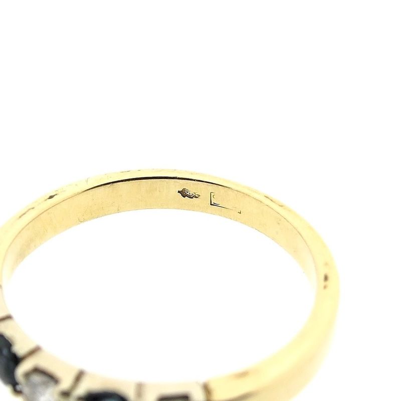 Image 6 of Gold ring with sapphire and diamonds; 0.27 ct.