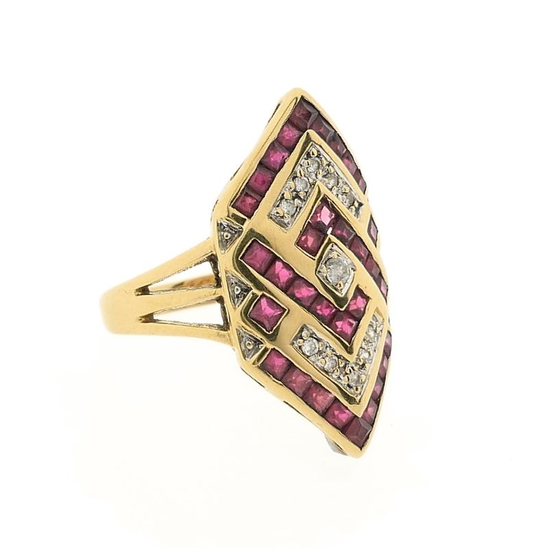 Image 5 of 18 carat gold ring with ruby and zirconia