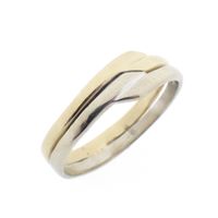 Two-tone gold fantasy ring