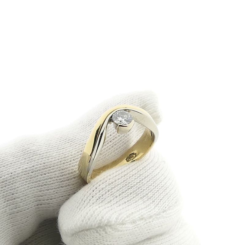 Image 7 of Two-tone gold solitaire ring with diamond | 0.24 ct.