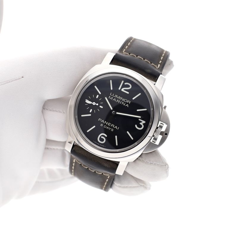 Image 11 of Panerai Luminor '8 Days' PAM00510; Men's watch with 8 days power reserve