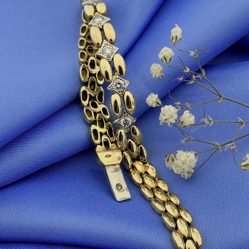 Image 12 of Gold Bismarck link bracelet with 0.4 ct diamond.