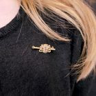 Image 4 of Gold brooch of the coat of arms of The Hague