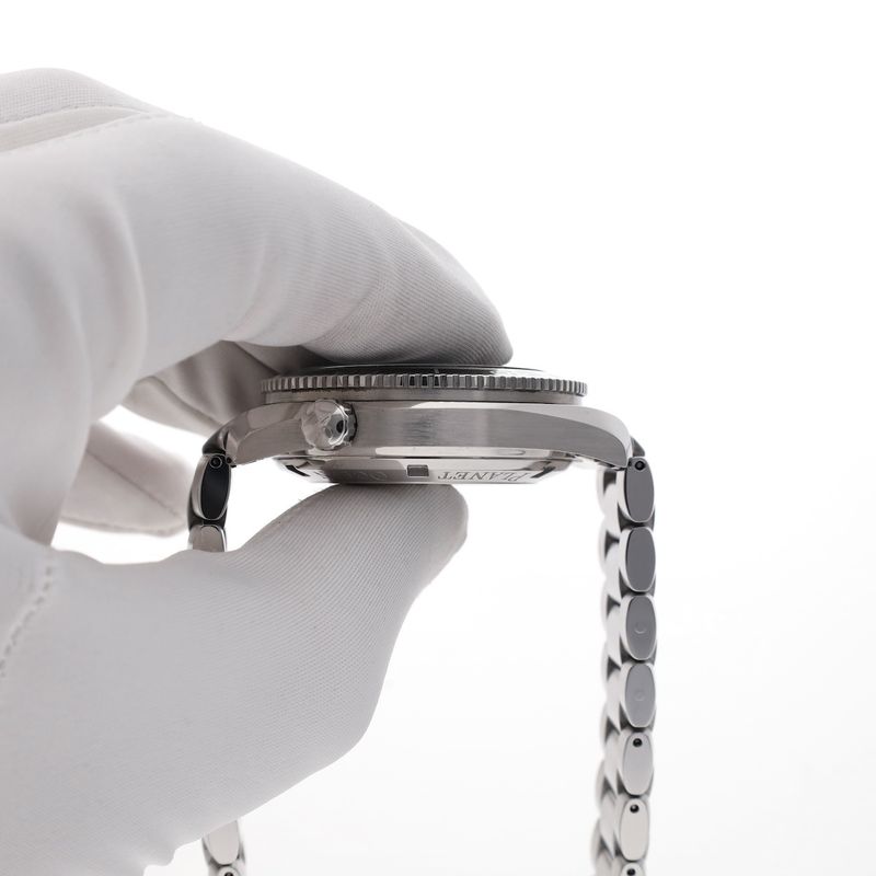 Image 6 of Omega Seamaster Planet Ocean 42mm 2201.50.00; Automatic men's diving watch