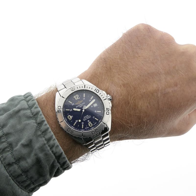 Image 10 of Breitling Shark Automatic A17605; Automatic men's watch