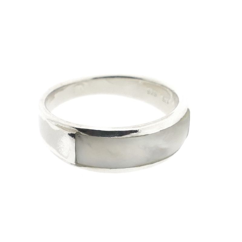 Image 8 of Silver ring with mother of pearl