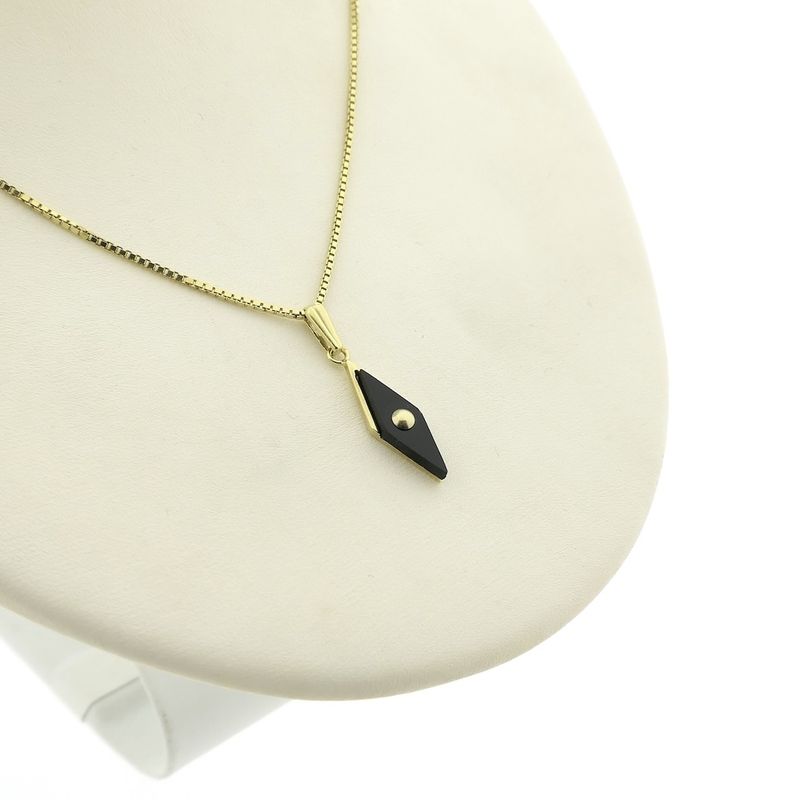 Image 7 of Gold pendant with onyx