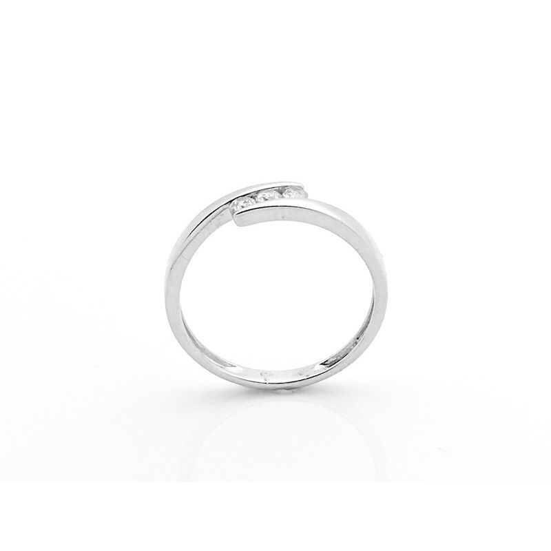 Image 3 of 9 carat ring with 0.14 ct diamonds.