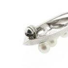 Image 4 of White gold brooch set with pearl and diamonds