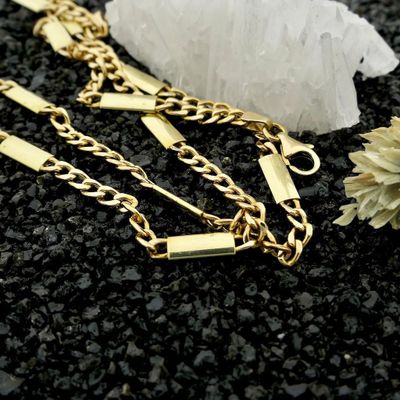 Image 2 of Gold gourmet link chain with closed bars