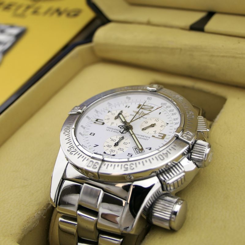 Image 11 of Breitling Emergency Mission A73321; Chronograph men's watch with emergency transmitter